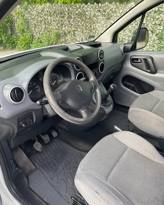 Peugeot Partner cena 17900 przebieg: 226069, rok produkcji 2010 z Warszawa małe 106